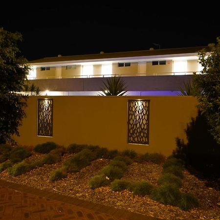 Bentley Motel Perth Exteriör bild