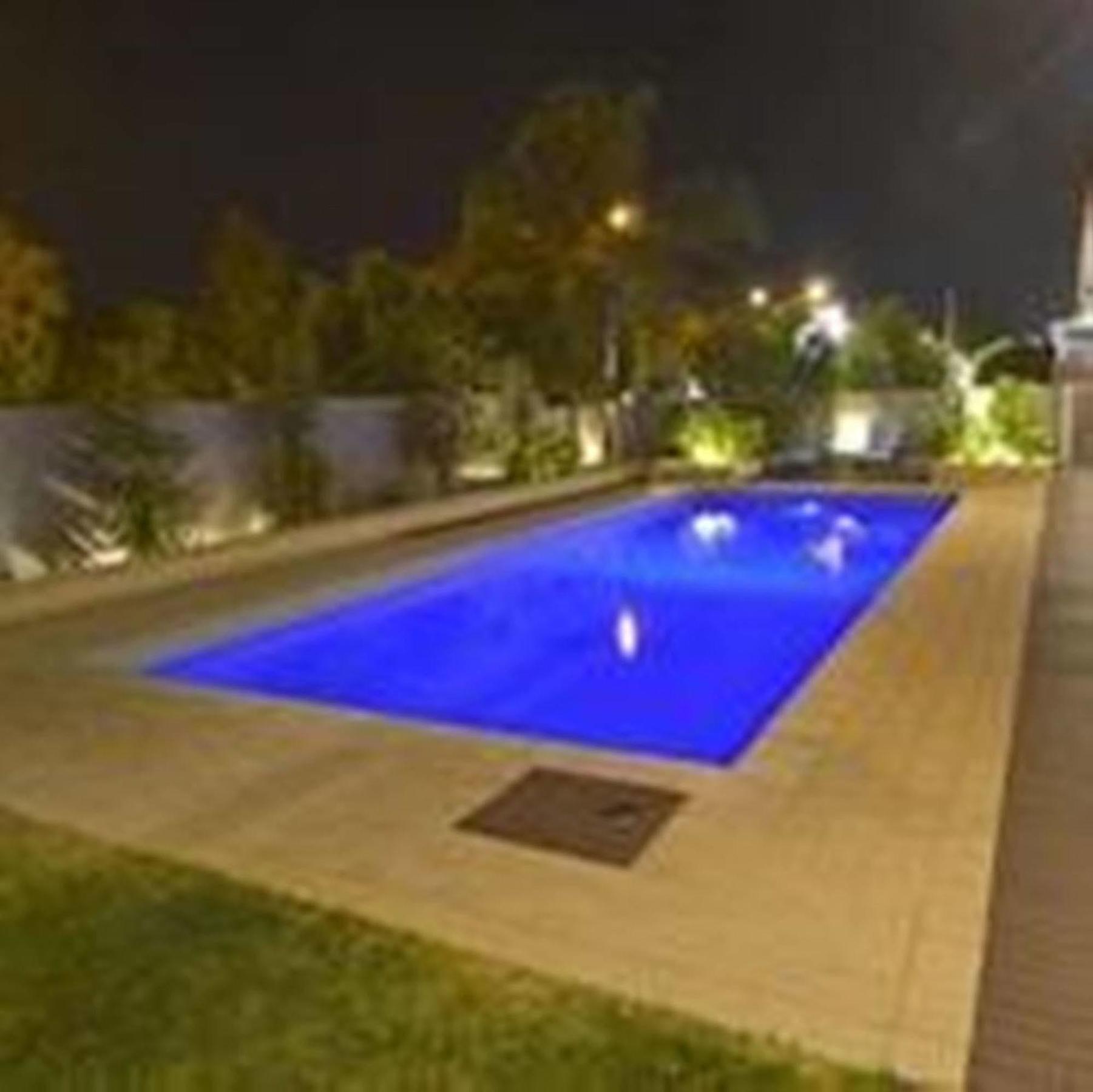 Bentley Motel Perth Exteriör bild